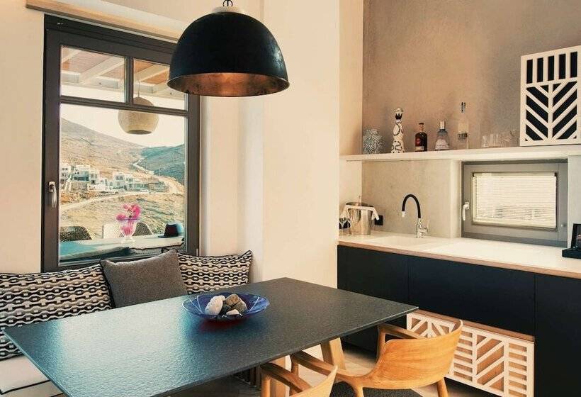 סוויטת פרמיום, Semeli Coast Mykonos, Curio Collection By Hilton