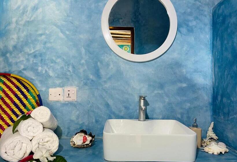 غرفة قياسية مطلّة علي حمام السباحة, Oleza Boutique