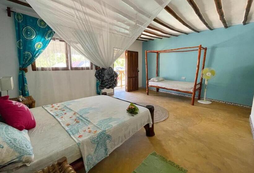 غرفة قياسية مطلّة علي حمام السباحة, Oleza Boutique