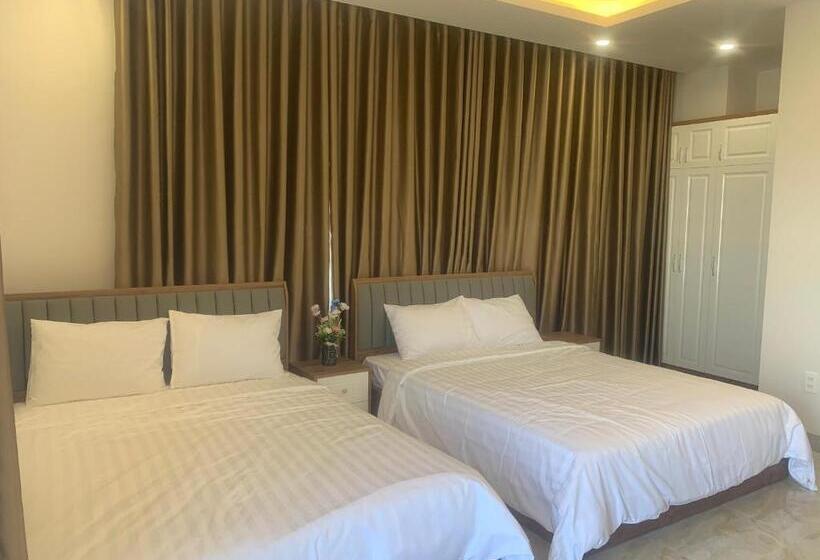 اتاق خانوادگی, Hà Hùng Panorama