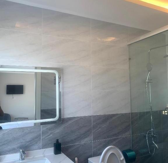 اتاق استاندارد با چشم‌انداز کوهستان, Hà Hùng Panorama