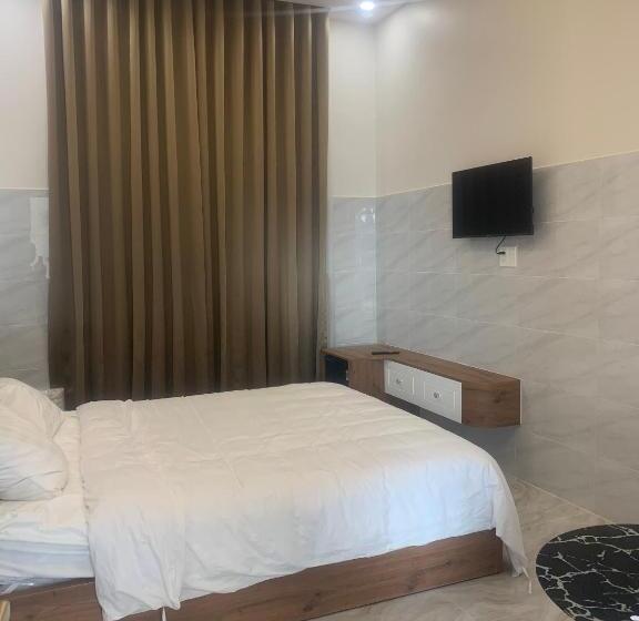 اتاق اکونومی, Hà Hùng Panorama