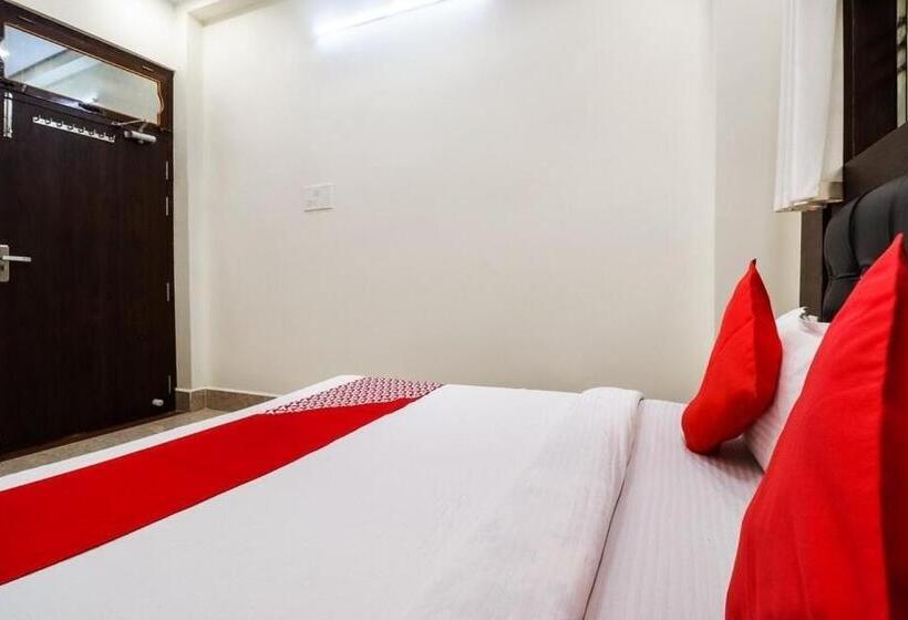 غرفة كلاسيكية ثلاثية, Oyo Titli Resort