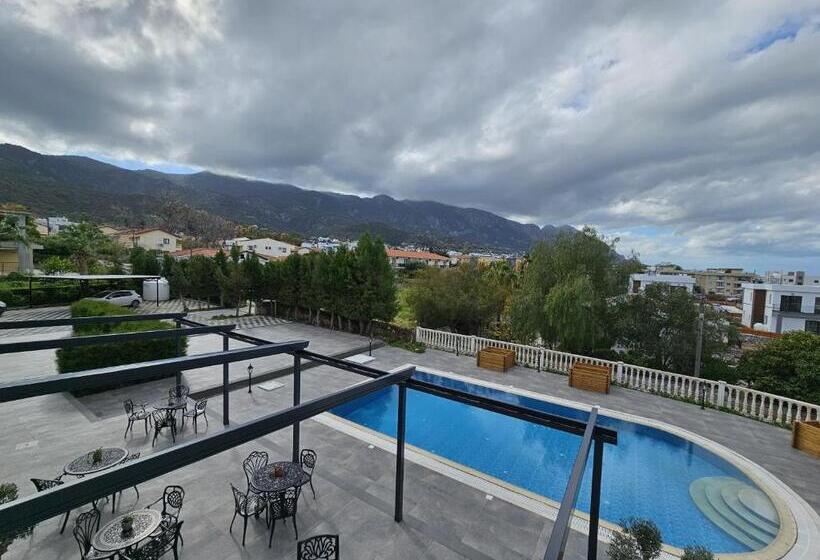 マウンテンビュースタンダードルーム, Suya Boutique