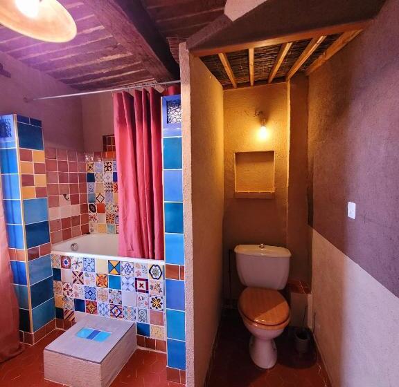 Номер Стандарт, Au Puits De La Fontaine