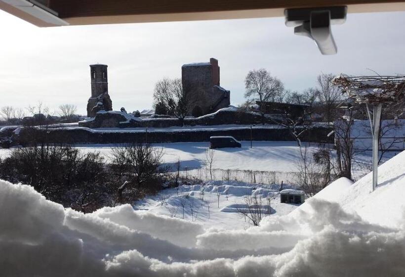 家庭套房, Vár Liget Vendégház