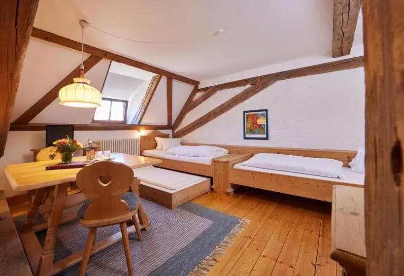 スタンダードトリプルルーム, Zentrum Für Umwelt Und Kultur   Gästehaus Und Jugendbildungseinrichtung Im Maierhof