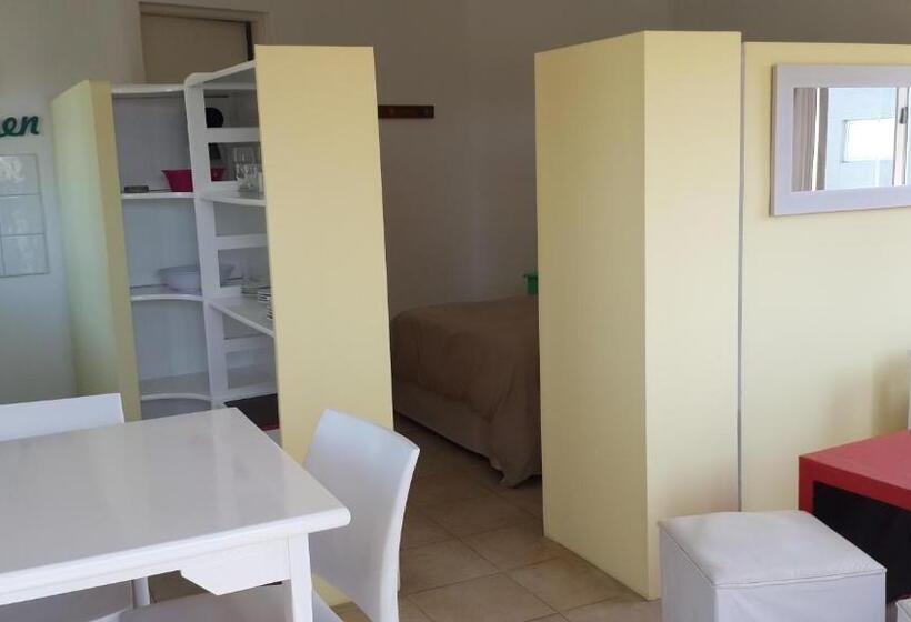 带1个卧室的带海景的公寓, Septiembreloft