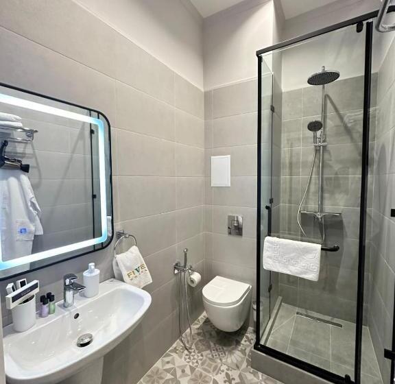 سوییت, Five S Hotel Astana