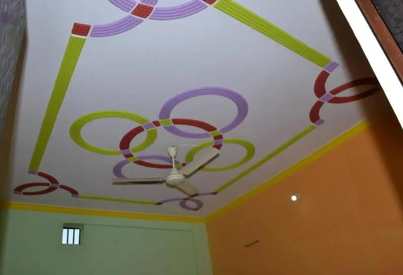 اتاق لوکس, Apna Guest Home Stay