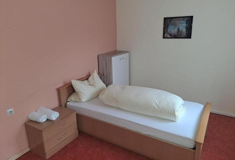 Quarto Standard Individual para Deficientes, Gasthof Hirschkeller