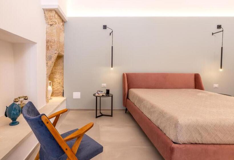 수피리어 스위트, Lucrezia Dimore   Ugento