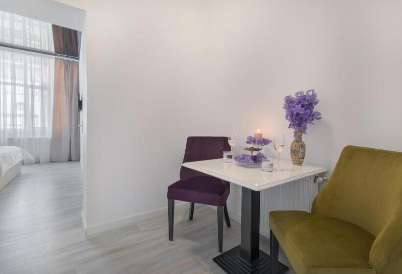 اتاق استاندارد, Viveria