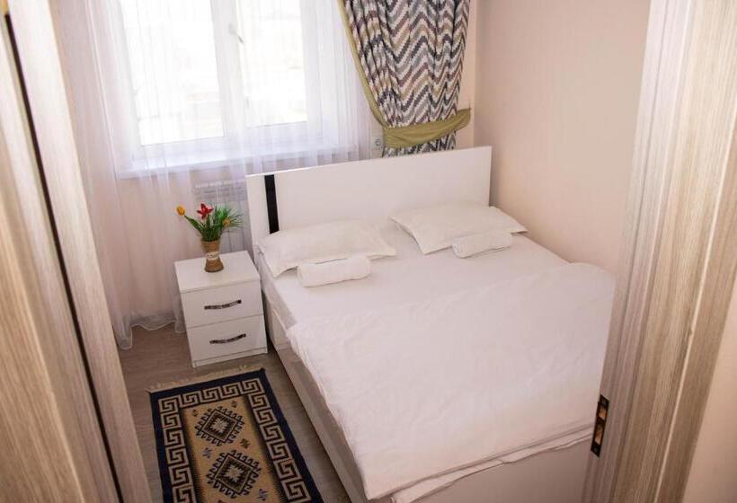 اتاق لوکس, A&g Apart