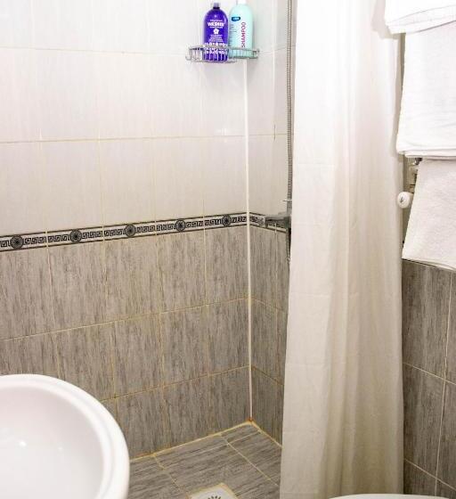 اتاق لوکس, A&g Apart