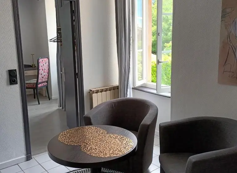 キングサイズベッドのスタンダードルーム, Le Relais Du Fraysse   Chambres D Hôtes