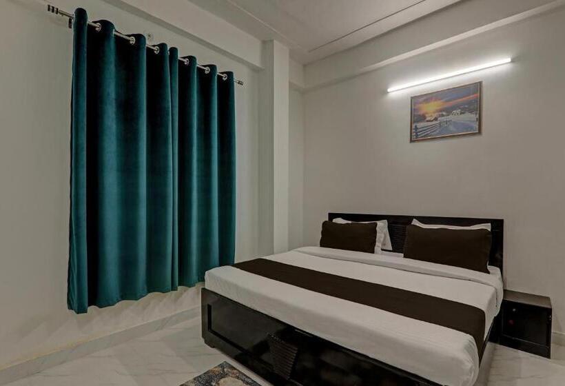 اتاق کلاسیک سه تخته, Super Hotel O Aanandwan Palace