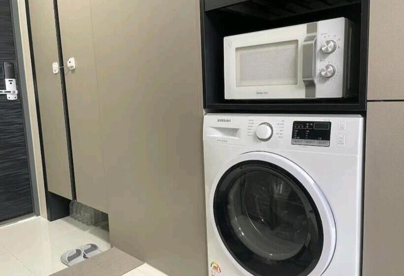 キングサイドベッドのスタンダードワンルーム, Feel At Home 동성로스타 비앤비