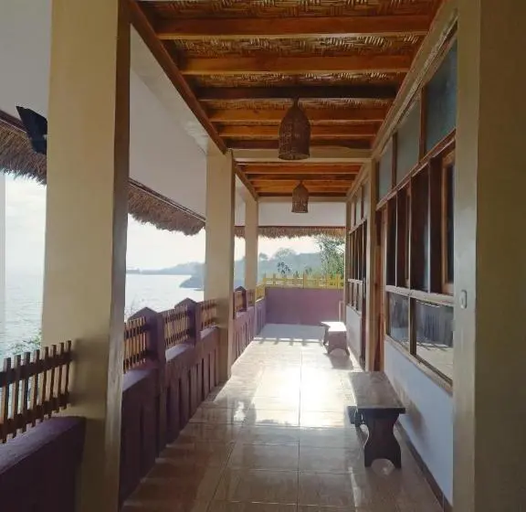 オーシャンビューデラックスルーム, Villa Redemptorist