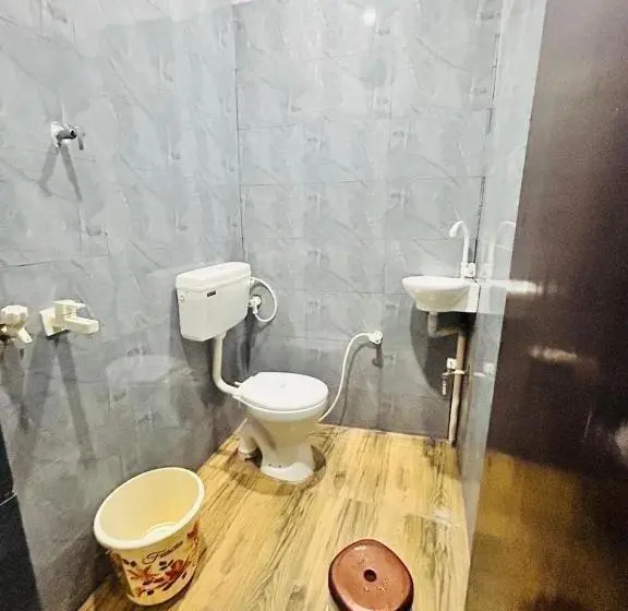 ファミリールーム, Agrawal Inn Guest House