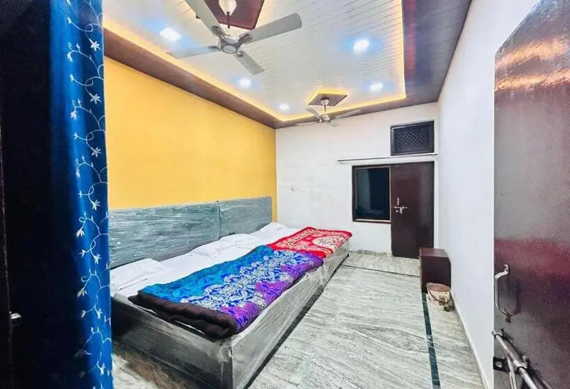 ファミリールーム, Agrawal Inn Guest House