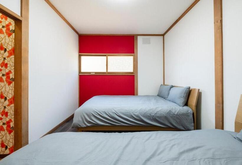 דירת חדר, Hatsune