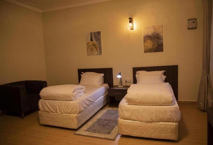 سوییت, Mt. Rwenzori Golf Resort & Spa