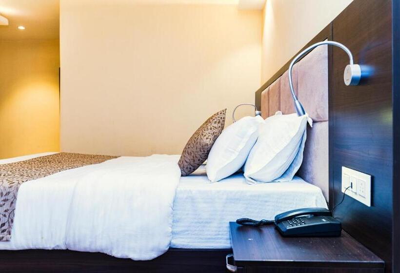 デラックスルーム, Bliss Hungry Jack