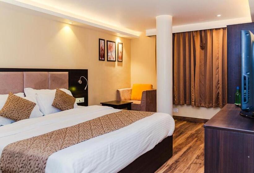 スタンダードルーム, Bliss Hungry Jack