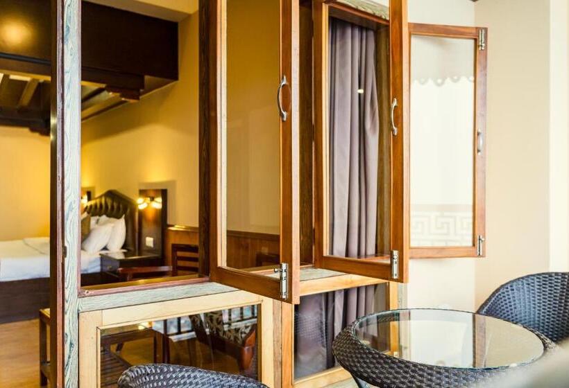 バルコニー付スイート, Bliss Hungry Jack