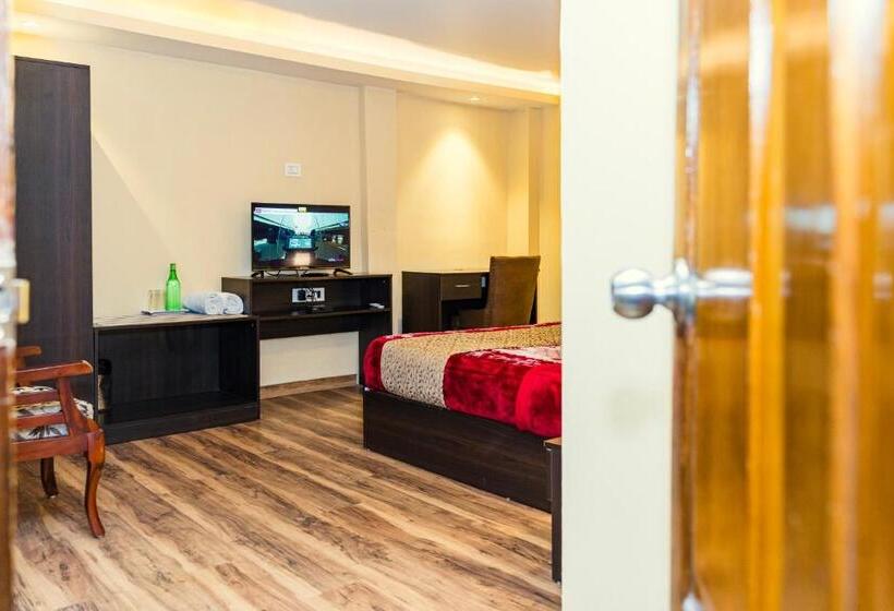 スタンダードルーム, Bliss Hungry Jack