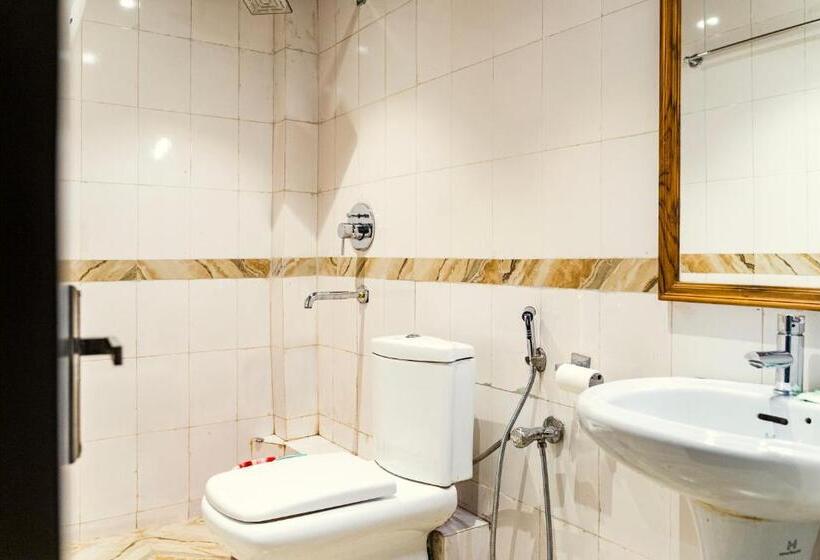 スタンダードルーム, Bliss Hungry Jack