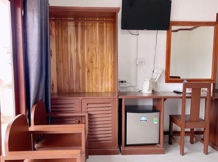 디럭스 룸, Vangvieng Sisavang Mountain View