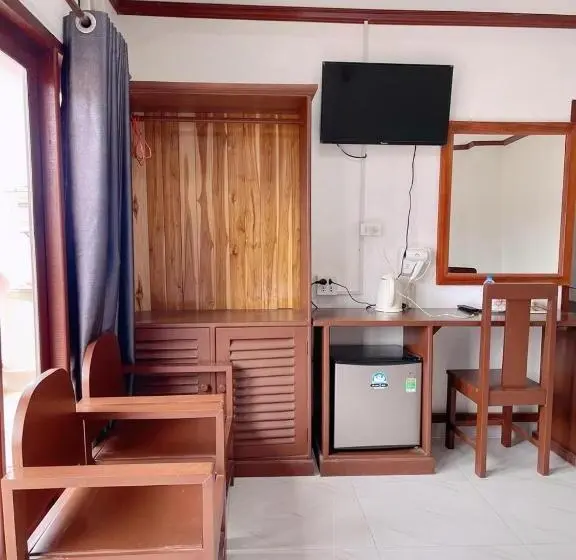اتاق استاندارد با چشم‌انداز, Vangvieng Sisavang Mountain View