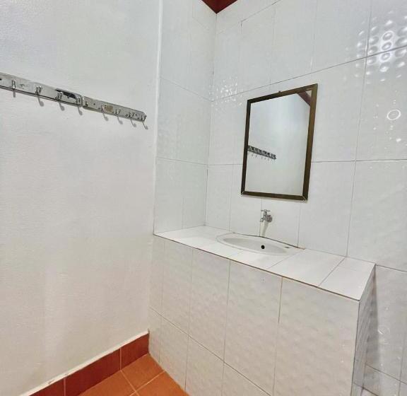 디럭스 4인 룸, Vangvieng Sisavang Mountain View