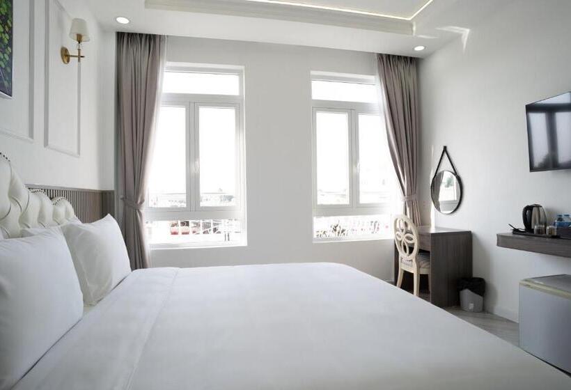 اتاق لوکس چهار تخته, Paris Hotel Châu đốc