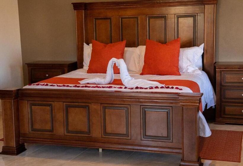 جناح ديلوكس, Boutique Sacramento