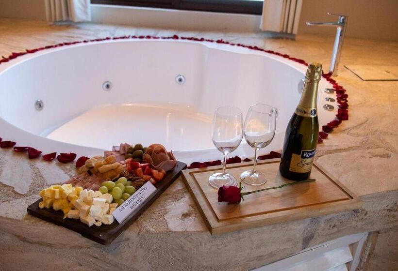 جناح ديلوكس, Boutique Sacramento