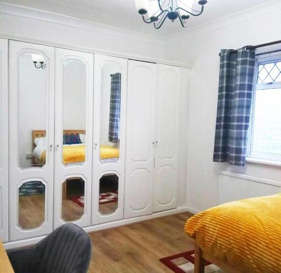 Номер Стандарт Вид на Сад, Goodmayes Park Home