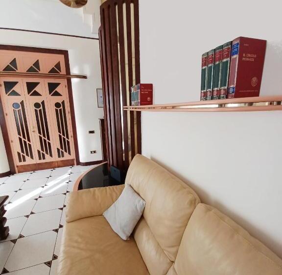 اتاق استاندارد, Valentina Rooms