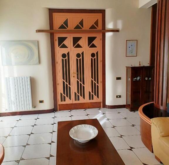 اتاق استاندارد, Valentina Rooms