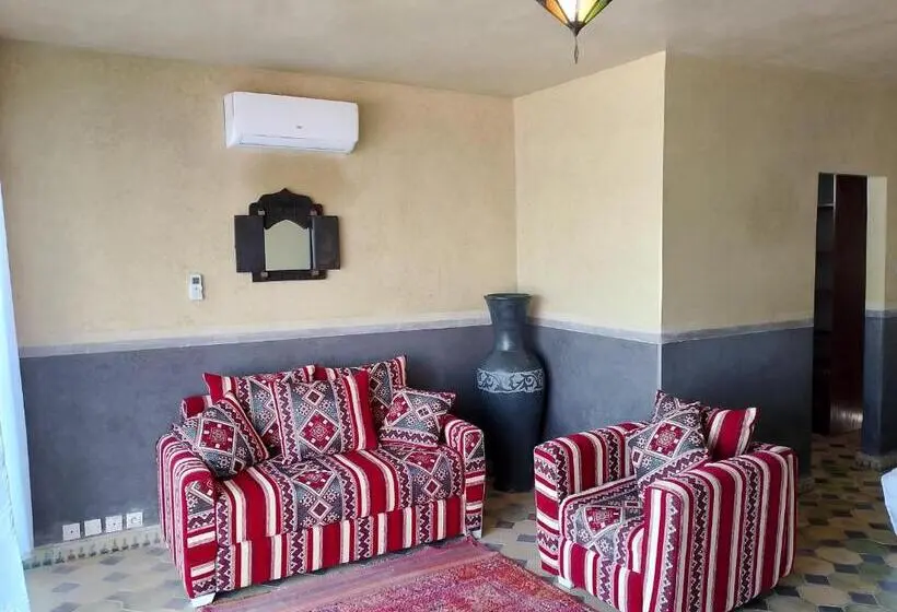 オーシャンビュースイート, Riad Ocean Beach Douira