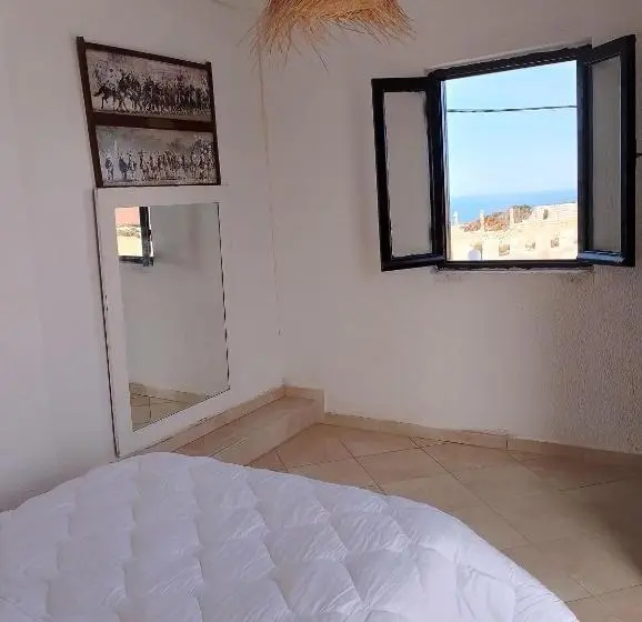片側に海が見えるデラックスルーム, Riad Ocean Beach Douira