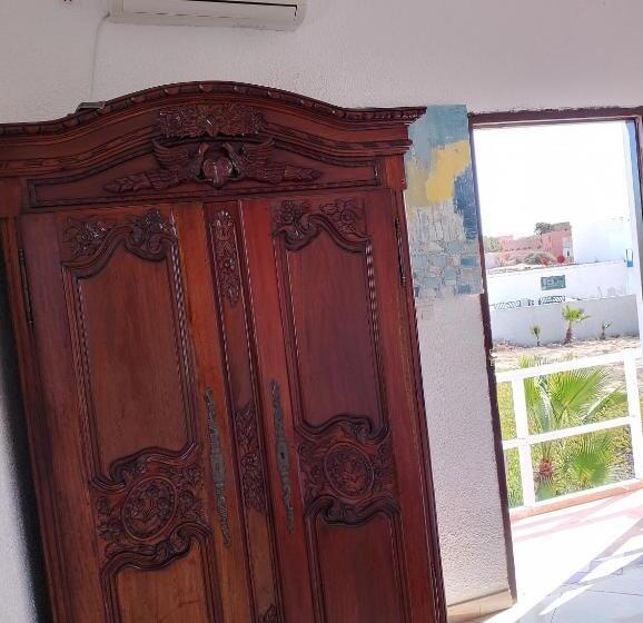 Номер Deluxe Вид на Море Боковой, Riad Ocean Beach Douira