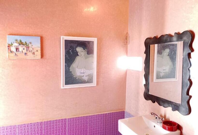 Номер Deluxe Вид на Море Боковой, Riad Ocean Beach Douira