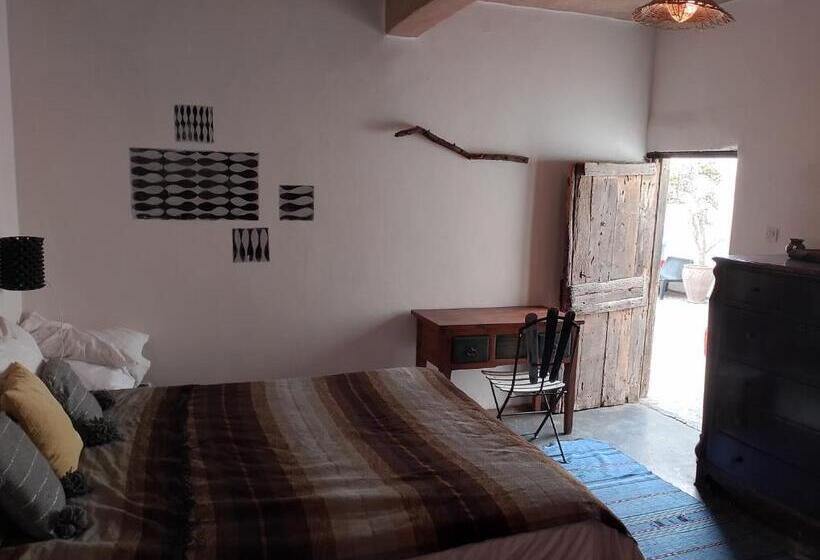 Номер Стандарт Трехместный, Riad Ocean Beach Douira