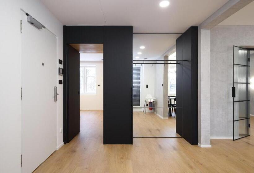 جناح مزود بجاكوزى, Apartmány Vila Terasy