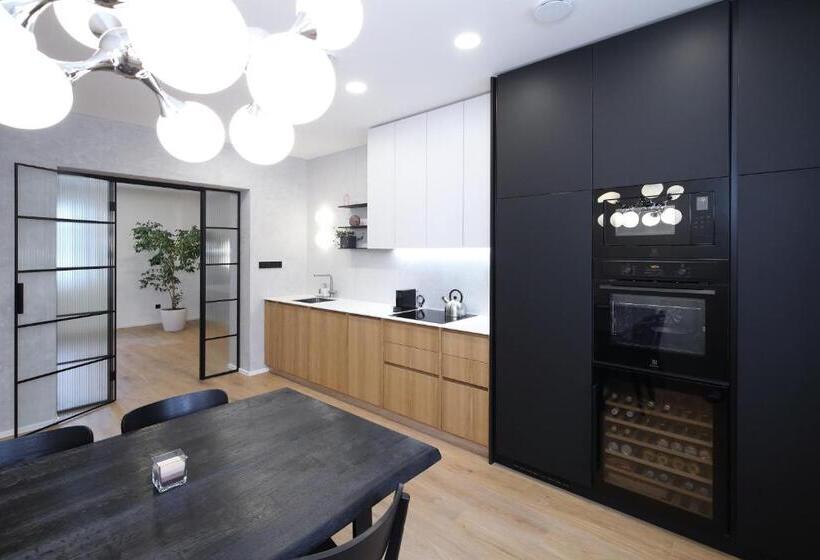 جناح مزود بجاكوزى, Apartmány Vila Terasy