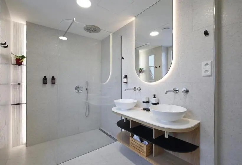 سوییت لوکس, Apartmány Vila Terasy
