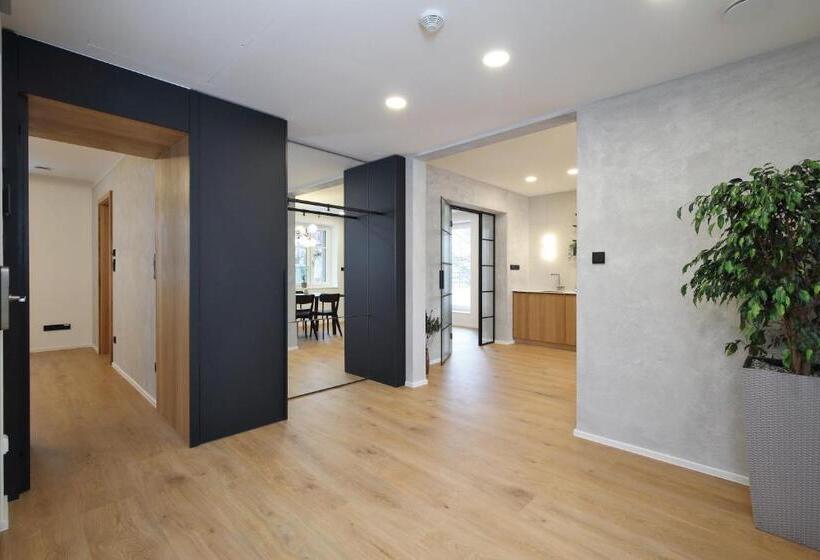 جناح ديلوكس, Apartmány Vila Terasy